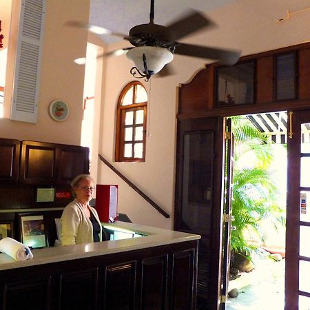 Canario Boutique Hotel Сан-Хуан Экстерьер фото